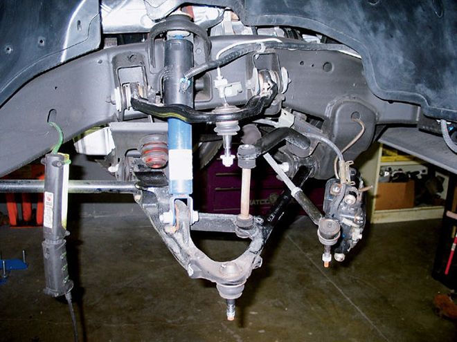 Belltech Drop Kit On A Chevy Tahoe - Space Invaders
