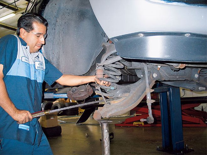 Fabtech Lift Kit On A 2001 Dodge Ram - Quick Six