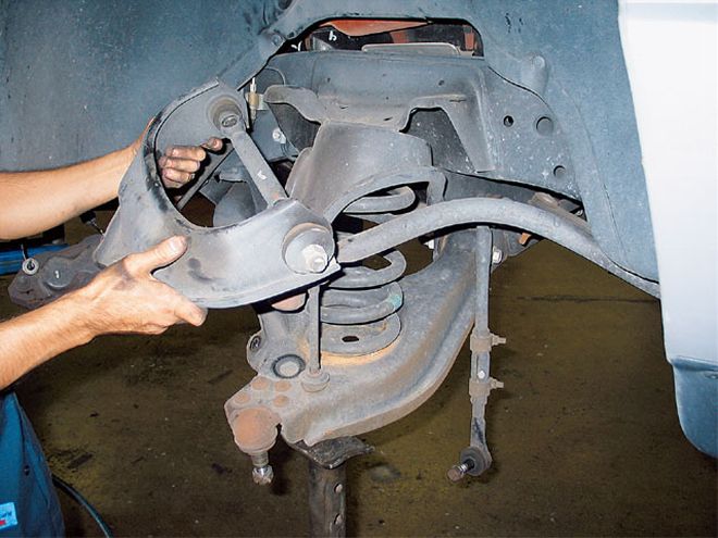 Fabtech Lift Kit On A 2001 Dodge Ram - Quick Six