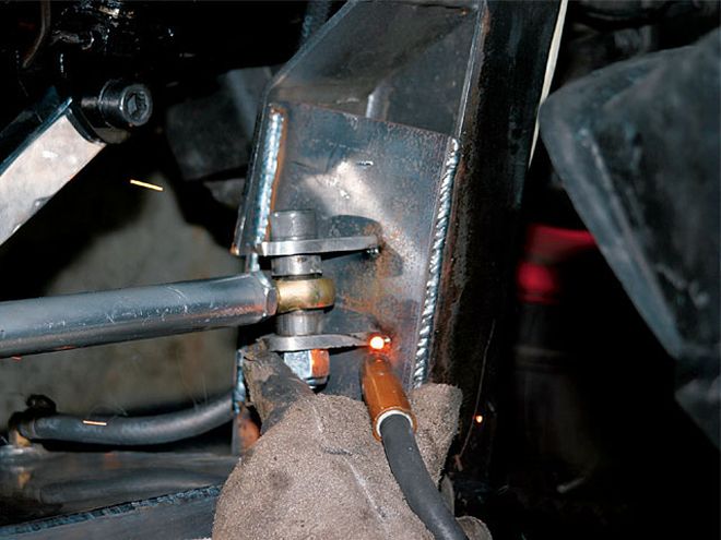 Totally Polished Watts Link On A 1965 Chevy Truck - Watts the Difference?