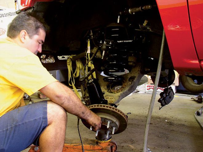 CST Lift Kit on a 2000 GMC Sierra - Reverse Sleeper