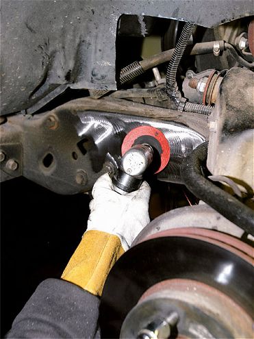 Custom Chevy S10 Front Shock Relocation - On the Rebound