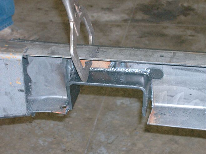 Four-Link Airbag Suspension - Silverado Slam
