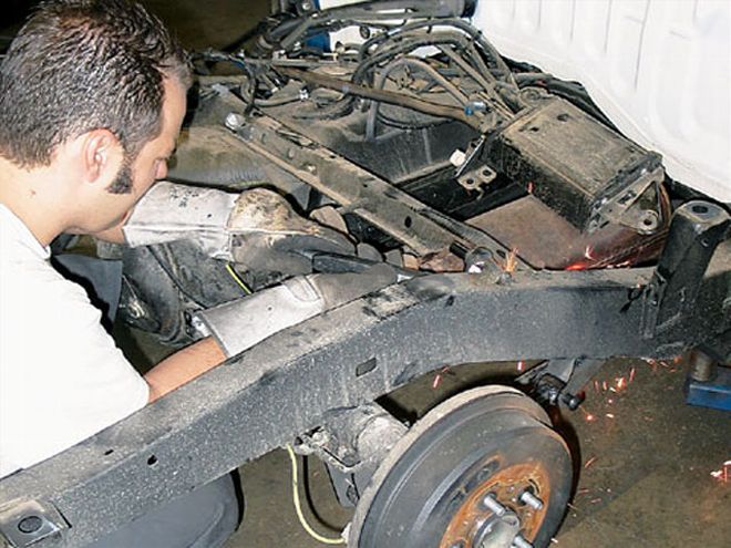 Devious Customs One-Piece Notch Install on a Toyota Tacoma - Devious Wayz