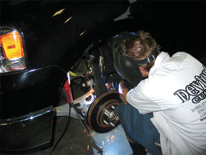 Air Bagging a 2004 Ford F150 - Tuckin N Rollin 22s