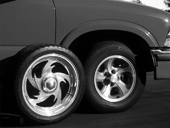2000 Chevy S-10 - Mmmmm Drop!