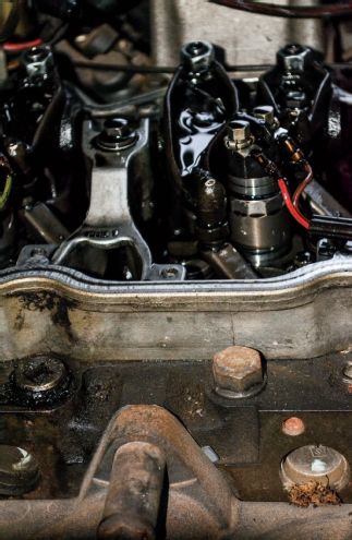 Adjusting the Valves on a 24-Valve Cummins - Lashed Out