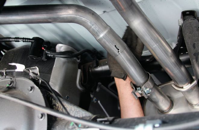 2014 GMC Sierra Borla Exhaust System Install - Breathe Easy
