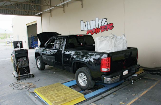 2009 GMC Sierra 2500HD Gale Banks Engineering Straight Shot Water Methanol Injection System 19