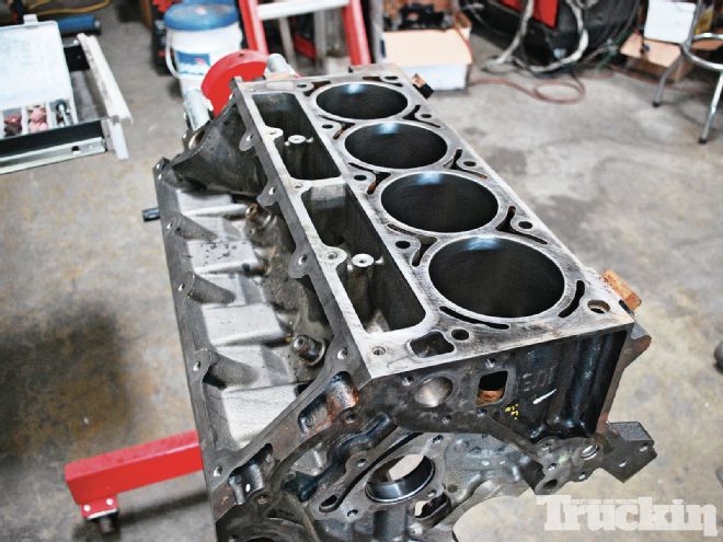 Budget-Friendly Horsepower - 6.0L Engine