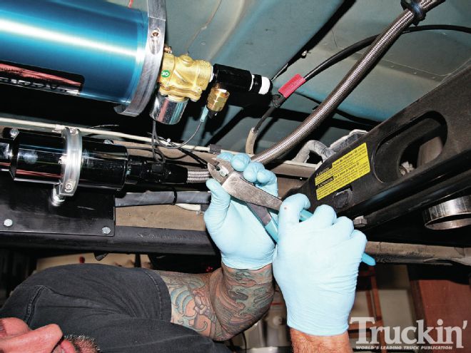 Canton Racing Accusump - Pressurized Lubrication