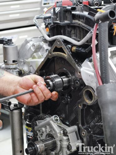 5.7L Hemi Performance Cam Swap: Part 1 - Cam Your Ram