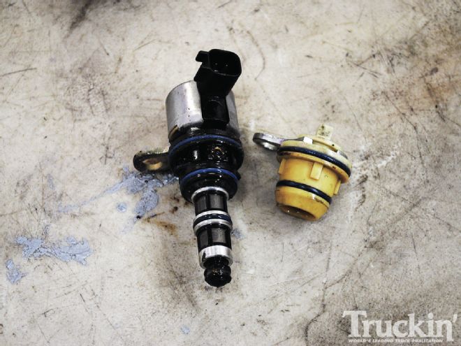 5.7L Hemi Performance Cam Swap: Part 1 - Cam Your Ram