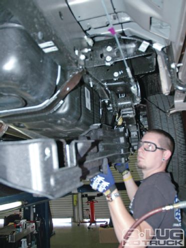 Transfer Flow Fuel Tank: How Far Can An 11 Ford Super Duty Go?