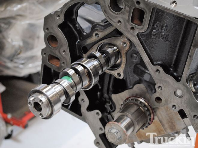 5.3L LM7 Engine Build - Small Cubes, Huge Power