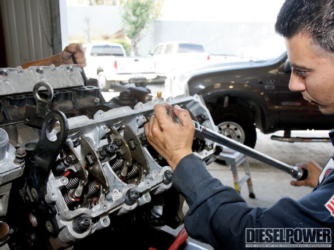 Ford 6.0L VT365 Power Stroke Engine Rebuild