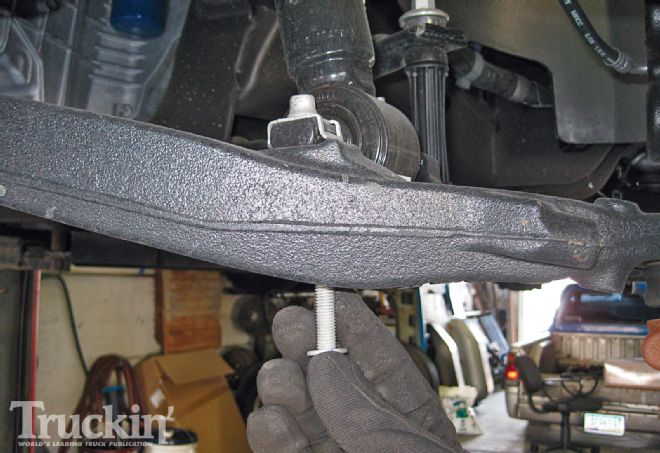 2009 Chevy Silverado Buildup - Get Low