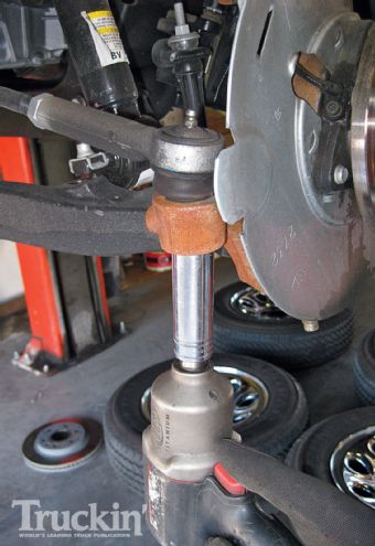 2009 Chevy Silverado Buildup - Get Low