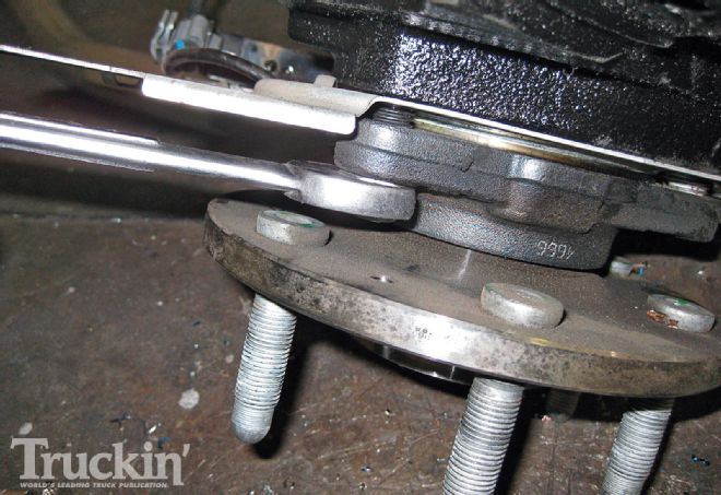 2009 Chevy Silverado Buildup - Get Low