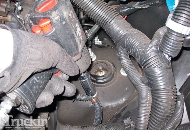 2009 Chevy Silverado Buildup - Get Low