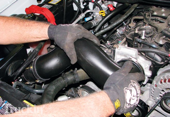 2008 Chevy Silverado Buildup - Outfitting Chevys Latest