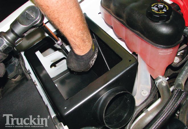 2008 Chevy Silverado Buildup - Outfitting Chevys Latest