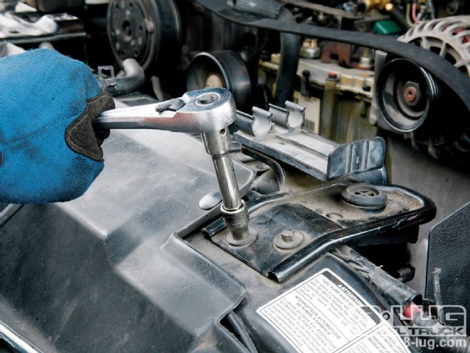 Coolant Filtration System Installed On A Ford F-350 - Cool It Down