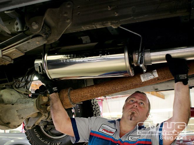 Engine Performance Upgrades On A 2003 Ford F-350 - Banks Power Pump-Up