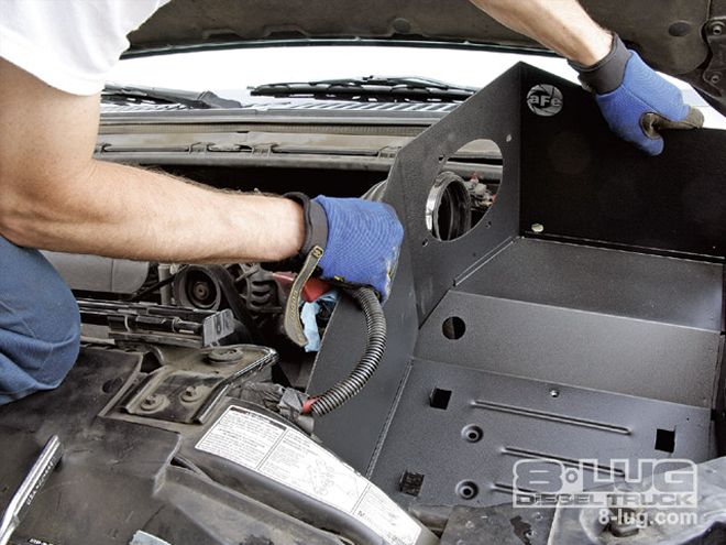 Gauges, Intake & Exhaust on a 2000 Ford F-350 - The Big Three
