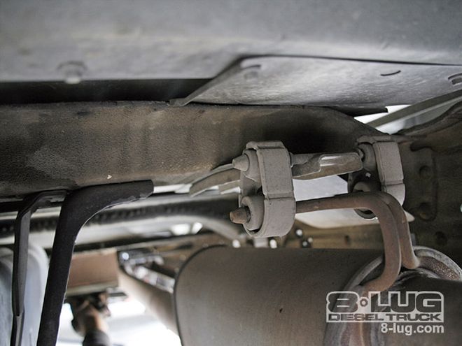 Gauges, Intake & Exhaust on a 2000 Ford F-350 - The Big Three