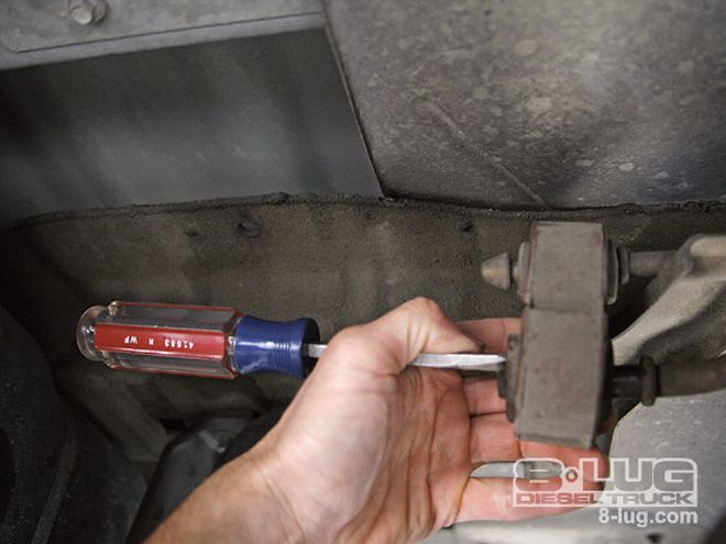 Gauges, Intake & Exhaust on a 2000 Ford F-350 - The Big Three
