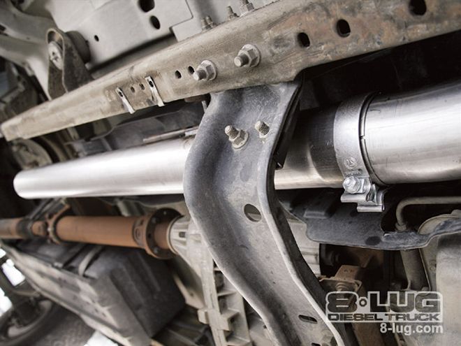 Gauges, Intake & Exhaust on a 2000 Ford F-350 - The Big Three