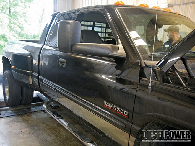 2002 Dodge Ram 3500 Buildup - Midwest Tour: Stop Three