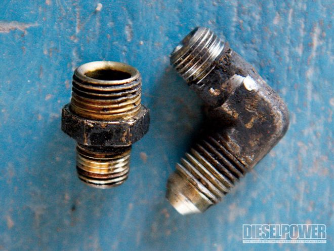 7.3L Power Stroke Buildup - Ditchin The Split