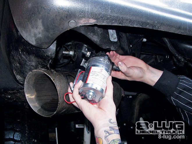 MPG-MAX System on a 2007 Dodge Cummins Turbodiesel - Mad Max