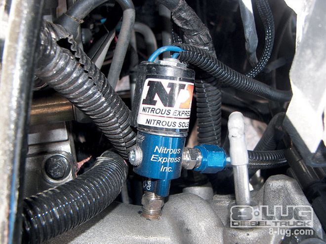 MPG-MAX System on a 2007 Dodge Cummins Turbodiesel - Mad Max