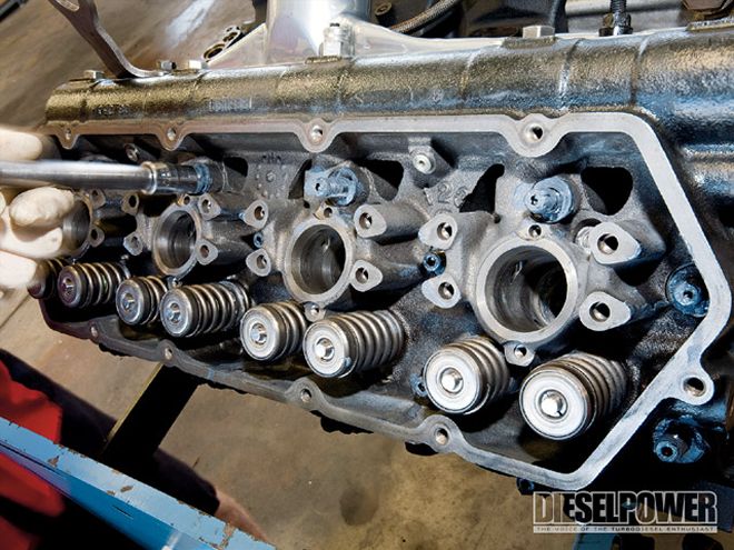 7.3L Power Stroke Buildup - 7.3L Top End Rebuild