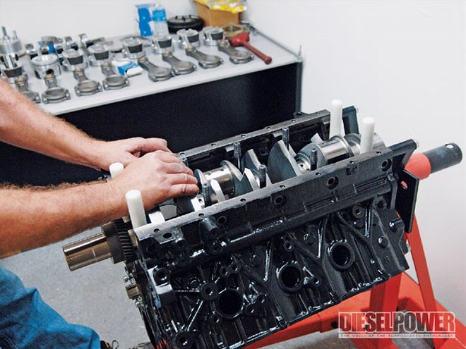 7.1L Duramax Stroker Buildup - Its A Diesel!