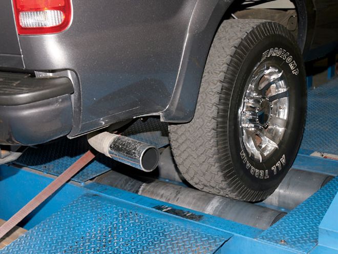 2006 Ford F350 vs 2007 Chevy Silverado - Ford vs. Chevy