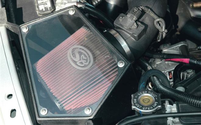 2006 Dodge Ram Megacab intake