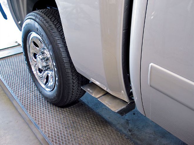 2007 Chevrolet Silverado - Gibson Headers & Exhaust - Ponies In The Pipe