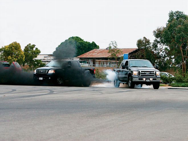 07 F150 Gasoline Vs 06 F150 Power Stroke tire Smoke