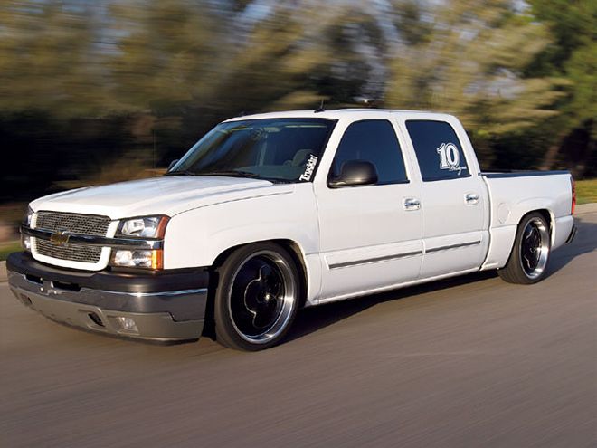 2006 Chevy Silverado left Front View Done