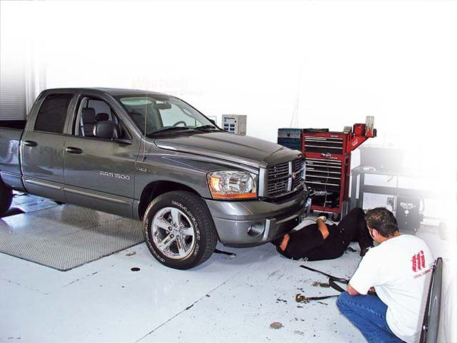 2006 Dodge Ram front Passengers Side View