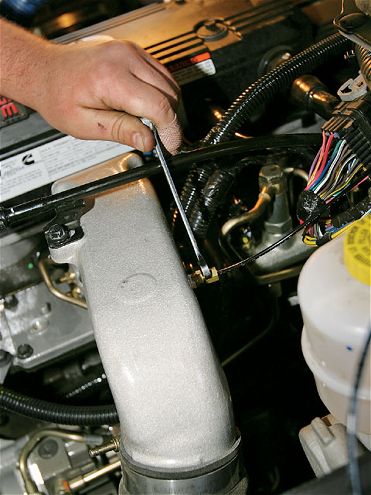 2006 Dodge Ram 3500 Quad Cab Dualie Exhaust and Gauge Installation