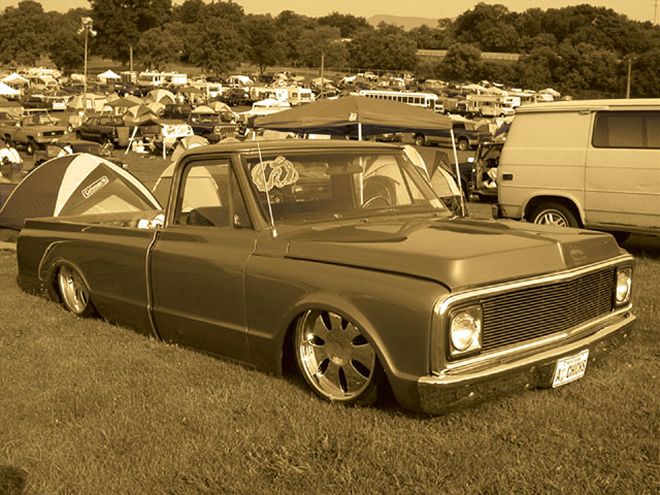 chevrolet Truck passenger Side View