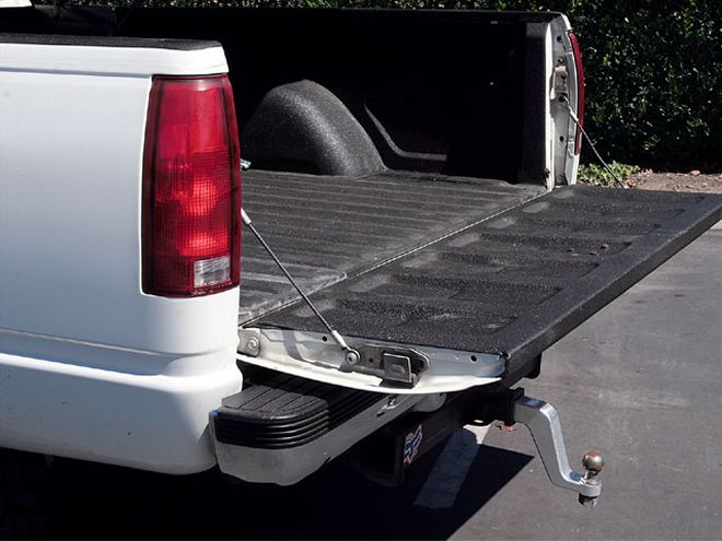 truck Fuel Economy Tips tailgate Down