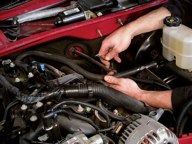 Removing GM Small Block Engine - Gen III V-8 R&R Basics