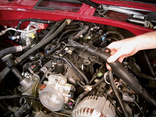 Removing GM Small Block Engine - Gen III V-8 R&R Basics