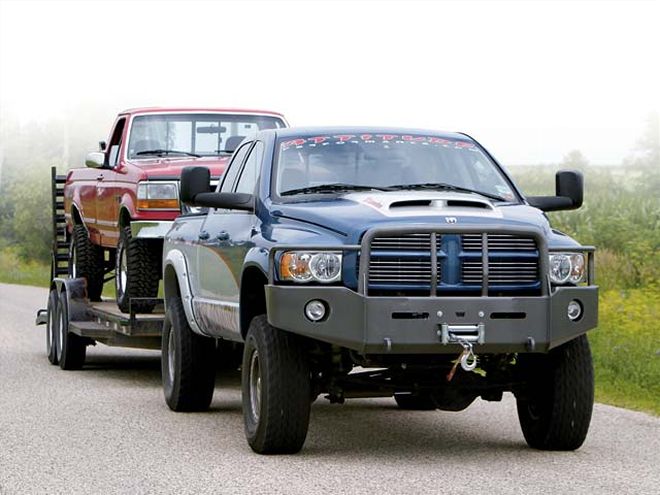 2003 Dodge Ram Front Passengers Side View Pulling Trailer